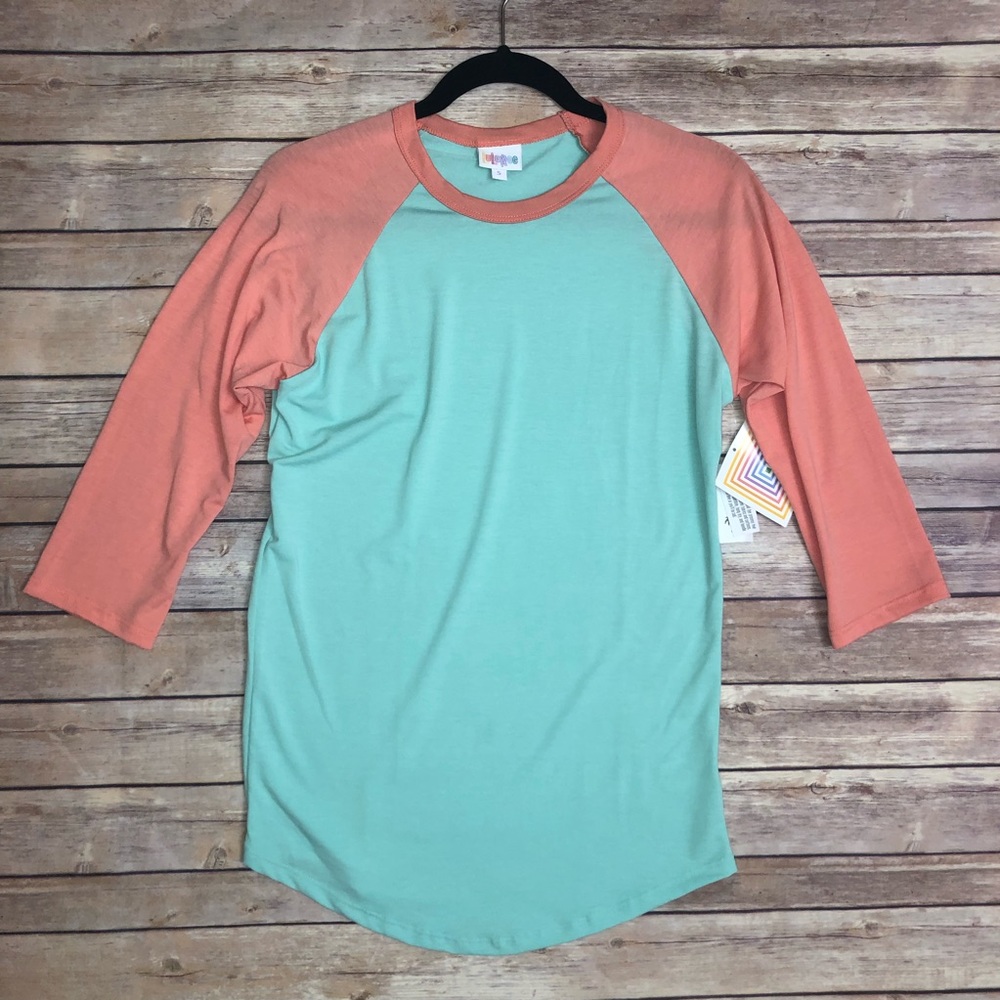LULAROE Randy Shirt